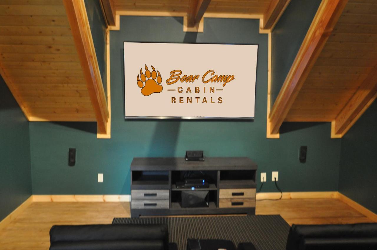Majestic View Lodge, Amazing Views, Hot Tub, 1089 Free Tickets Each Paid Day, Dollywood And More Gatlinburg Exterior photo